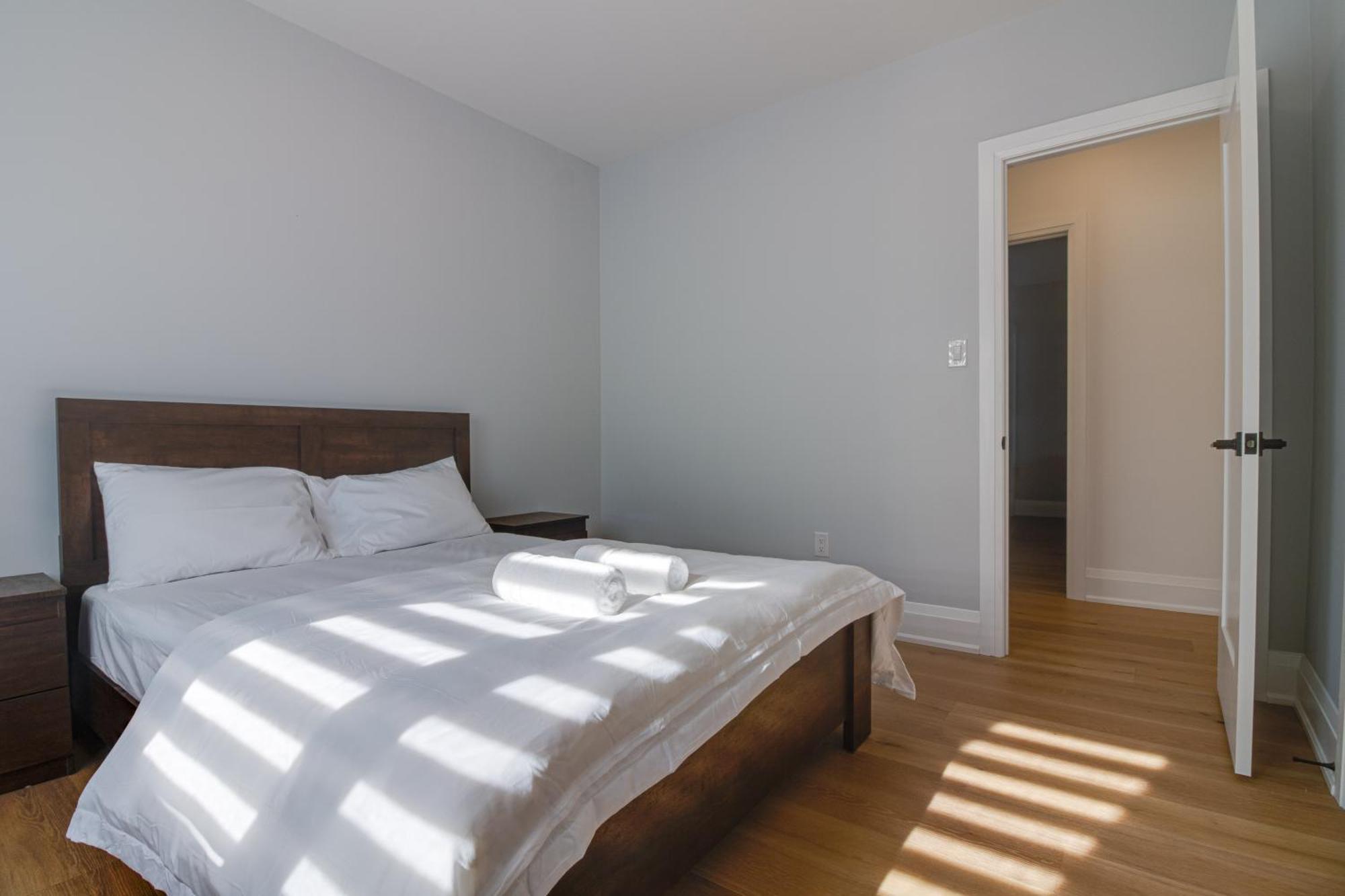 Apartmán Luxury House In Scarborough Toronto Exteriér fotografie