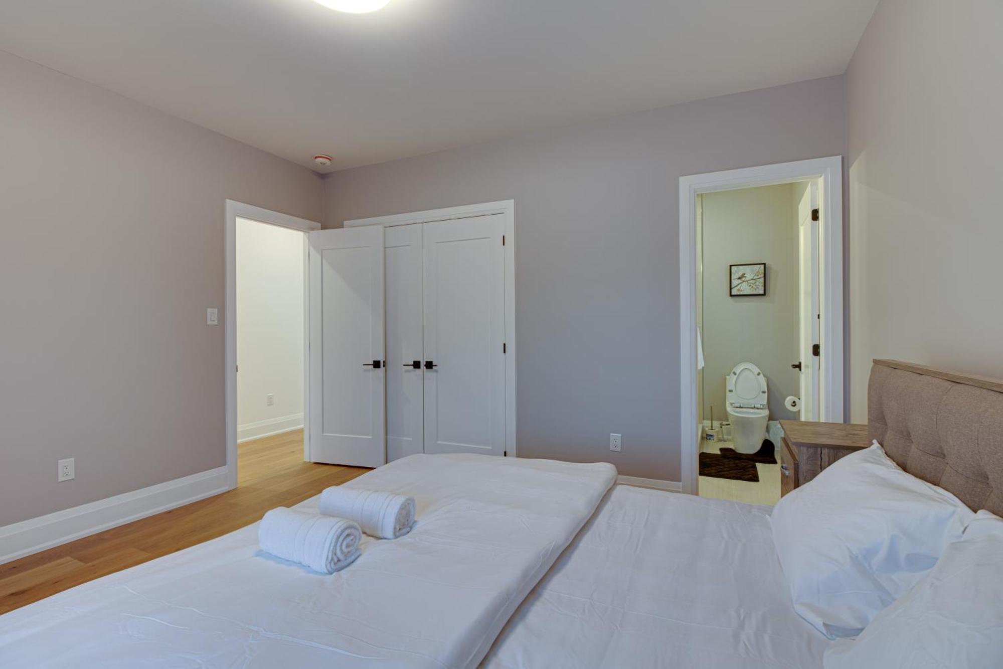 Apartmán Luxury House In Scarborough Toronto Exteriér fotografie